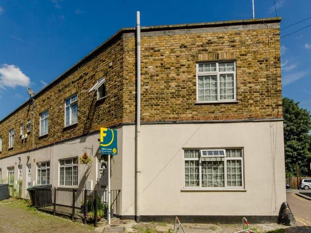 House for rent in Hornsey, Greater London