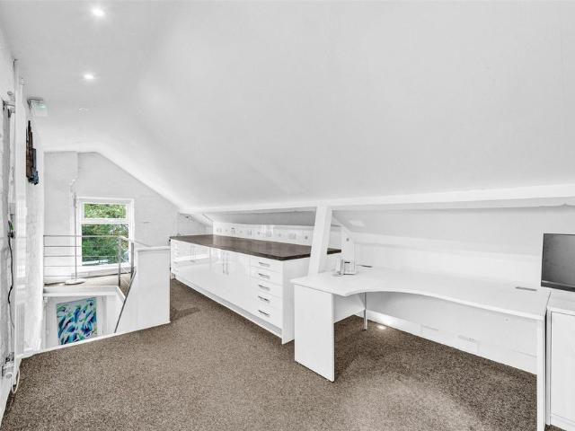 Studio for rent in Orpington, Farnborough