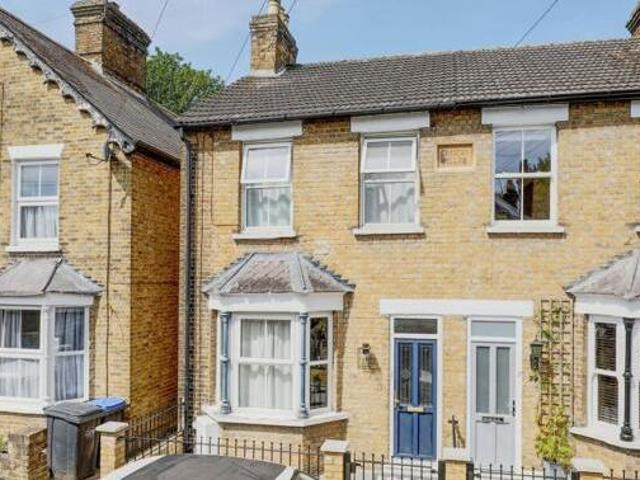 House for sale in Kings Hill, Colliers End