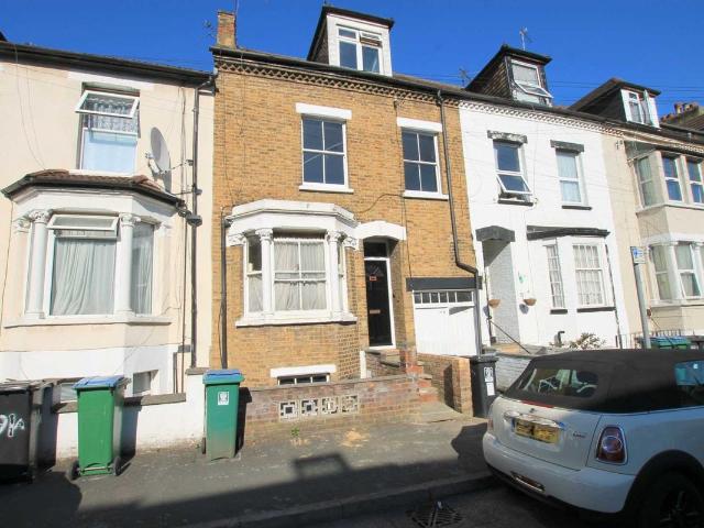 House for rent in North Watford, Hertfordshire