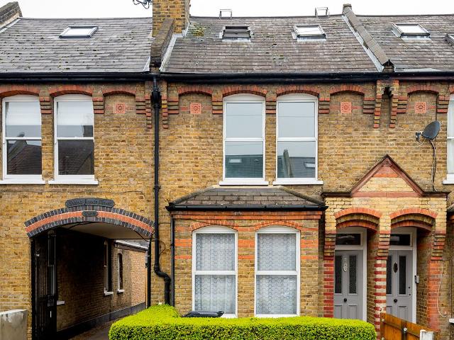 House for rent in London Borough of Merton, Merton Park