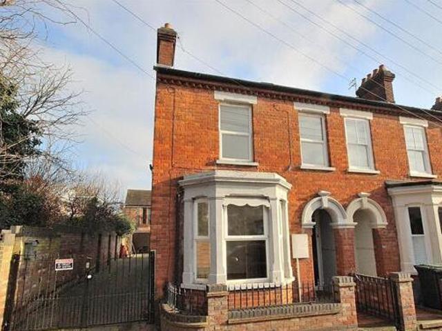 House for sale in Bedford
