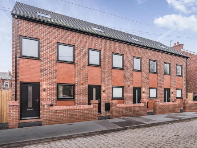 House for rent in Great Moor, Stockport