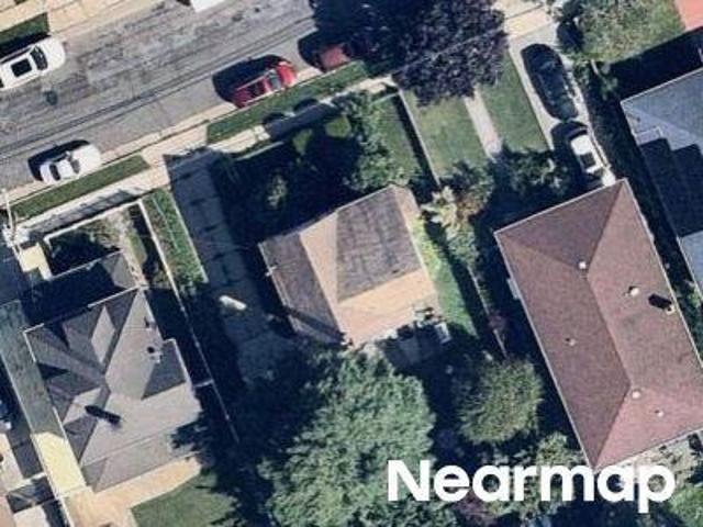 House for sale in Midway, Village of Hempstead