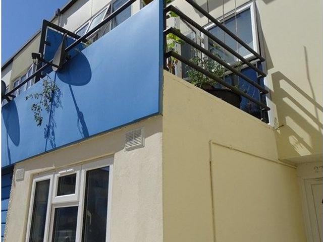Studio for rent in London Borough of Merton, Greater London