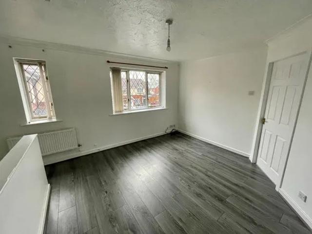 Apartment for rent in St Helens