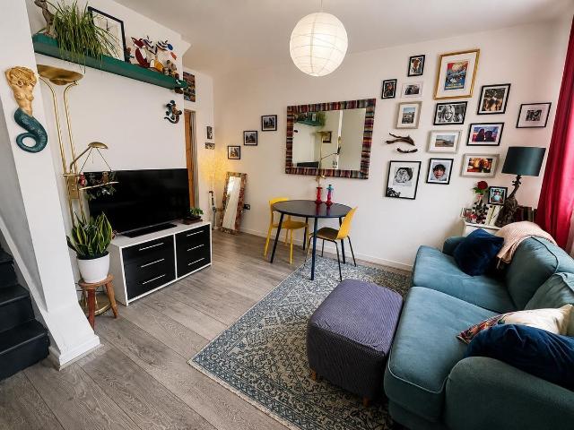 Apartment for rent in Falcon Lodge, Wales