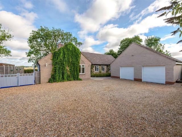 House for rent in Oundle