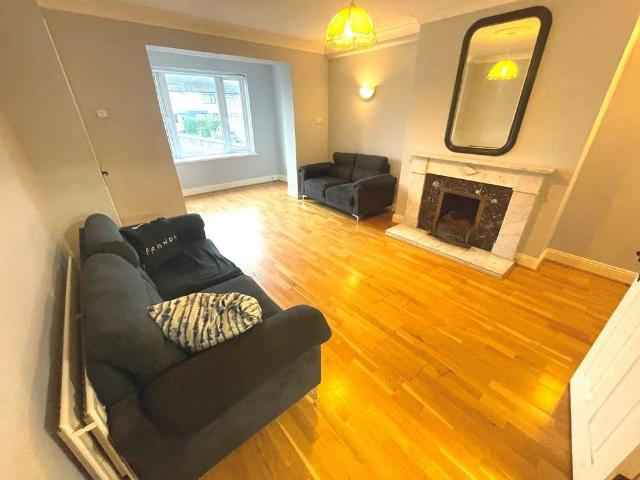 House to rent in Bluebell, North Tipperary