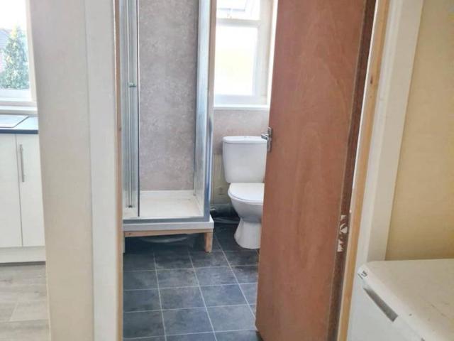 House for rent in Kettlebrook, Staffordshire