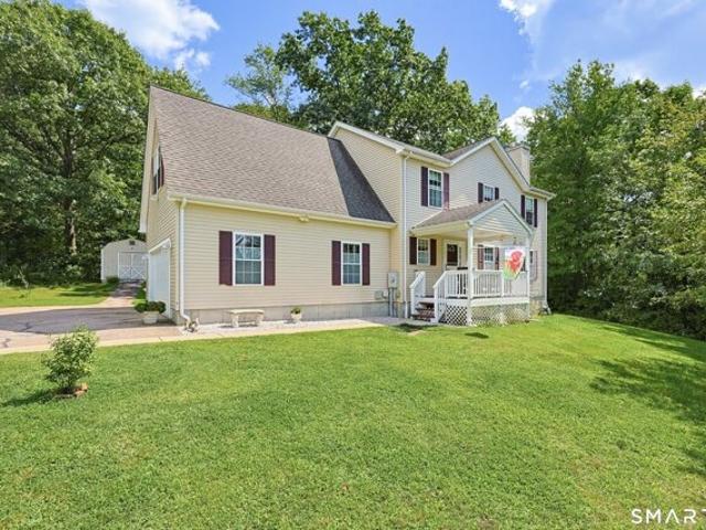 House for sale in Jewett City, Connecticut
