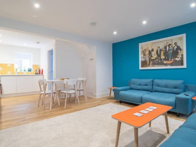 House for rent in Park District, Glasgow