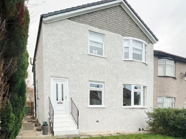 Apartment for rent in Croftfoot, Glasgow