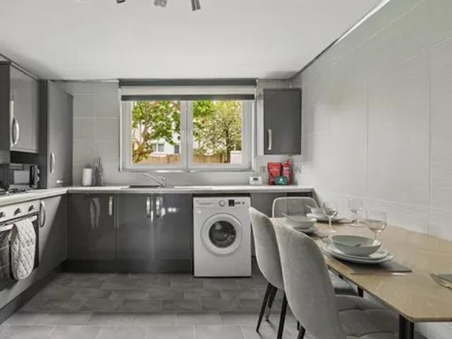 Apartment for rent in Simshill, Carmunnock