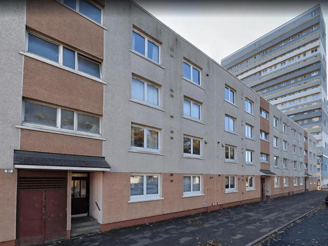 Apartment for rent in Oakbank, Firhill