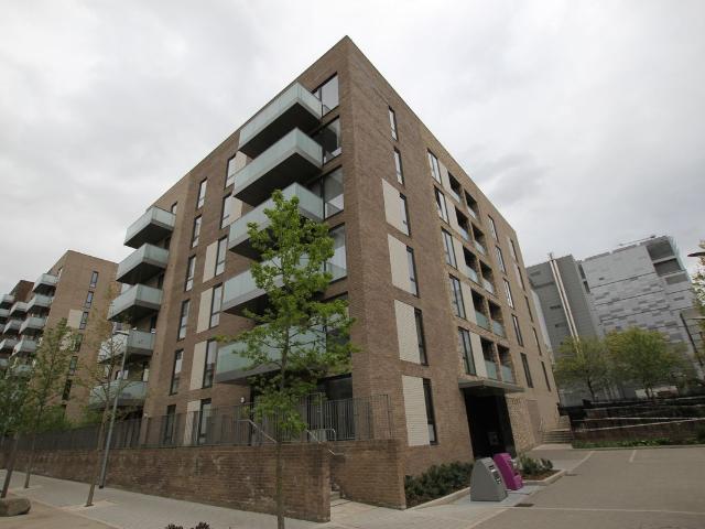 House for rent in Aberfeldy Village, Blackwall