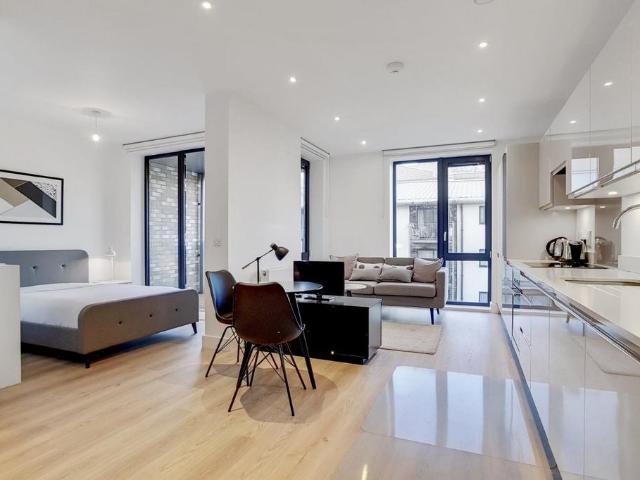 Apartment for rent in London Borough of Tower Hamlets, Greater London