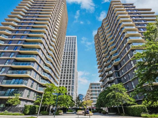 House for rent in Glasshouse Gardens, Greater London