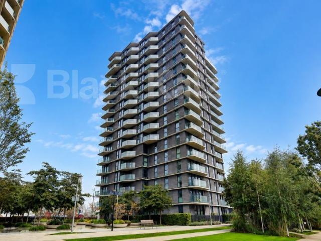House for rent in Glasshouse Gardens, Greater London
