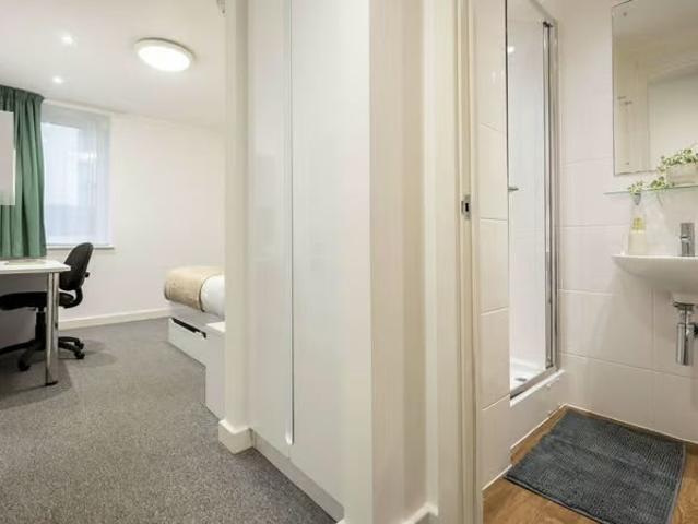 Apartment for rent in Bede Island, Old Wharf