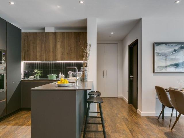 House for rent in London Borough of Ealing, Greater London