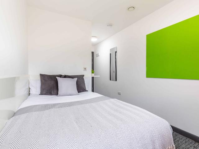 Apartment for rent in Calderstones