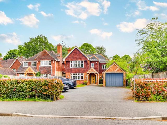 House for rent in Wyke, Westborough