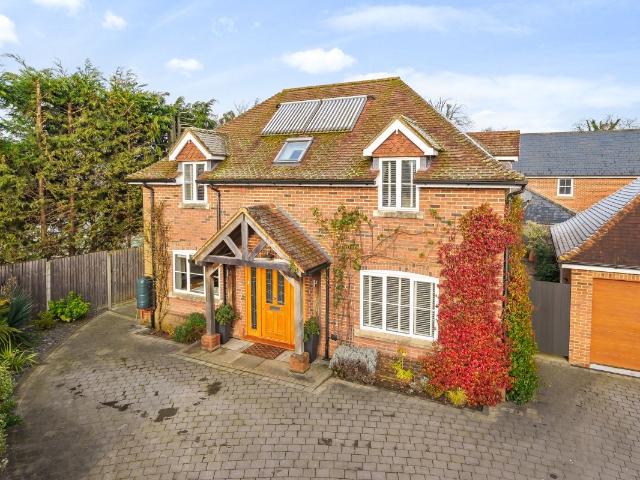 House for rent in Flexford, Guildford