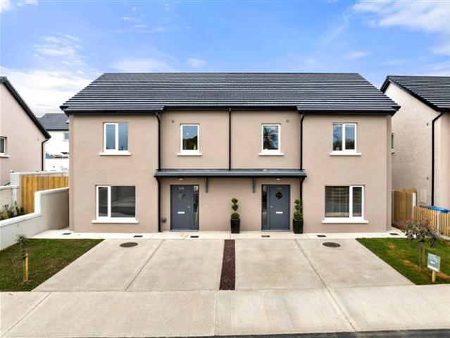 Detached House for sale in Loch Garman, North Tipperary