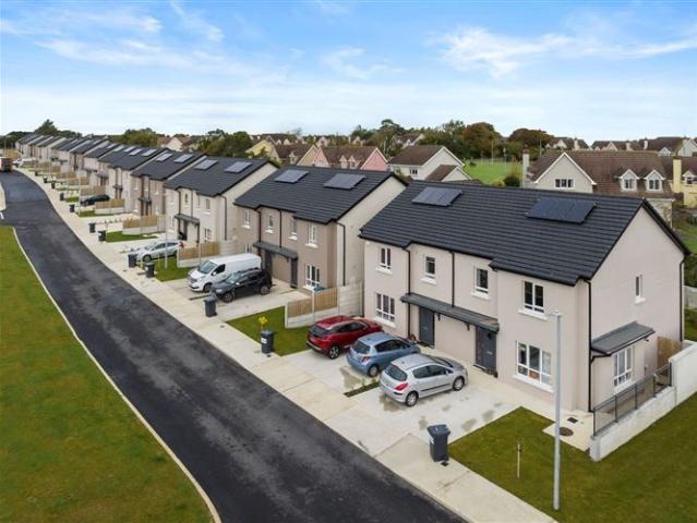 Detached House for sale in Loch Garman, North Tipperary