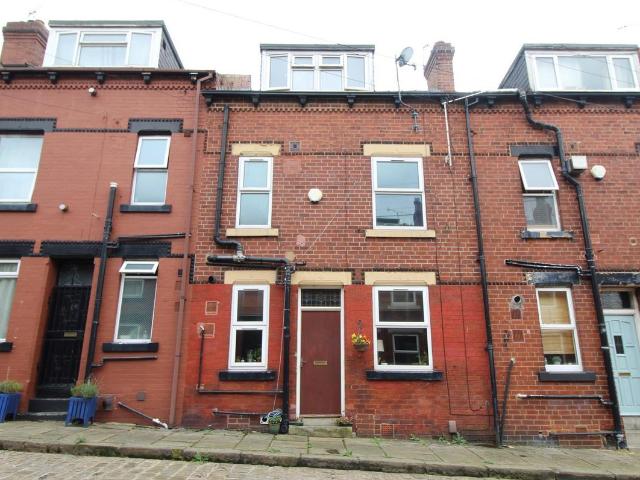 Apartment for rent in Kirkstall, West Yorkshire