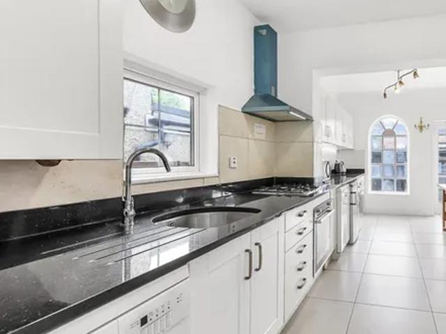 Apartment for rent in Hendon, Greater London