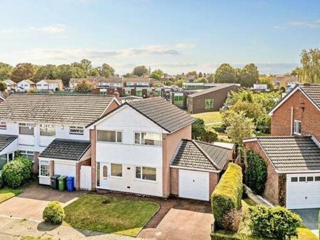 House for sale in Widnes