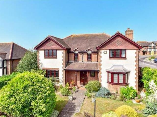 House for sale in Spring Vale, Hampshire