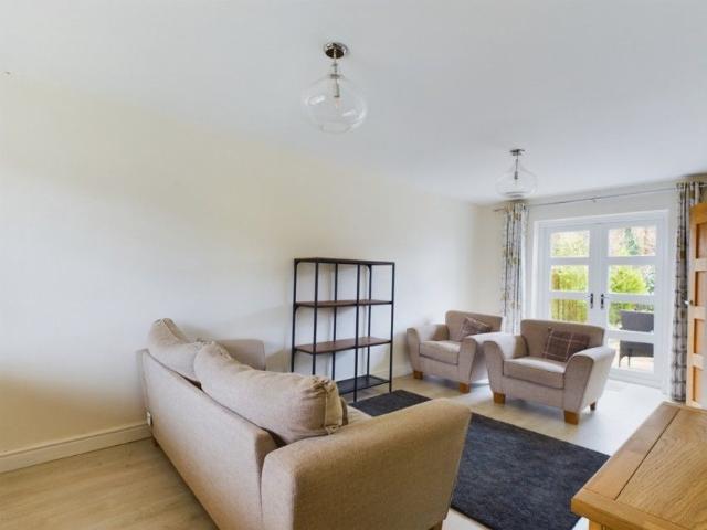 House for rent in Minchinhampton, School House