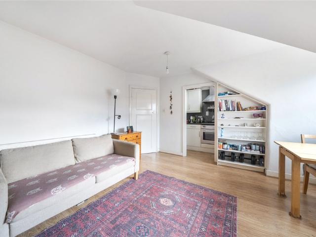 Apartment for rent in Hornsey, Greater London