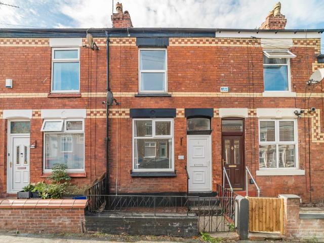 House for rent in Woodbank Estate, Stockport