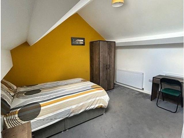 Room for rent in Stoke, Stoke-on-Trent