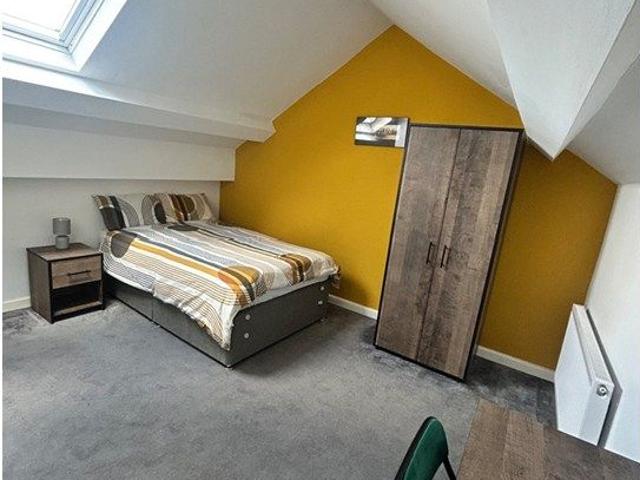 Room for rent in Stoke, Stoke-on-Trent