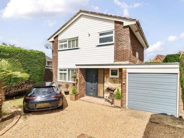 House for sale in Marehill, Horsham