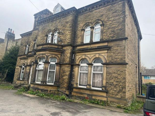 Room for rent in Gledholt, Huddersfield