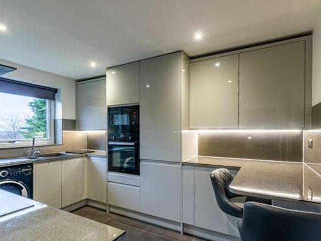 House for sale in Gledhow Park, Leeds