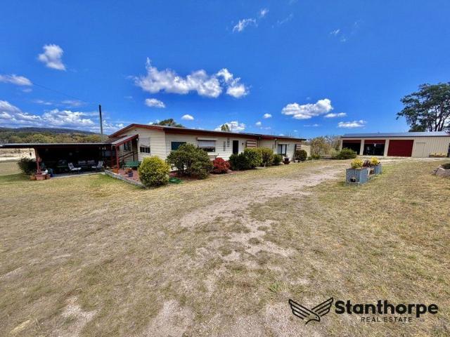 Cottage for sale in Glen Aplin