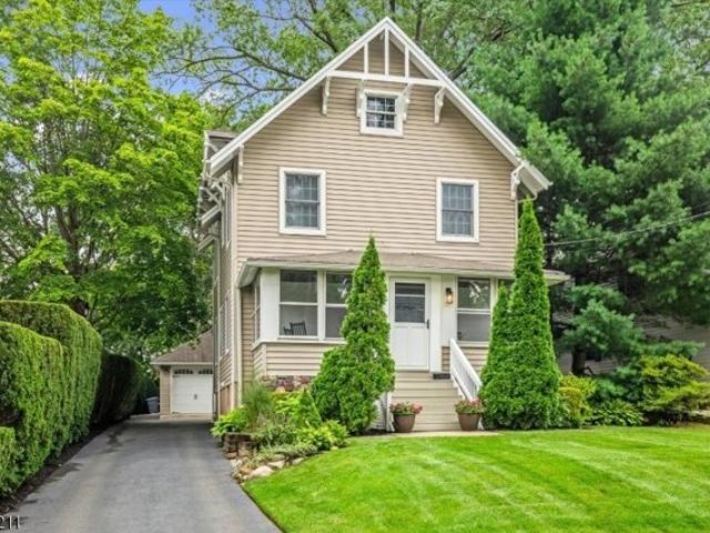 House for sale in Glen Rock, New Jersey