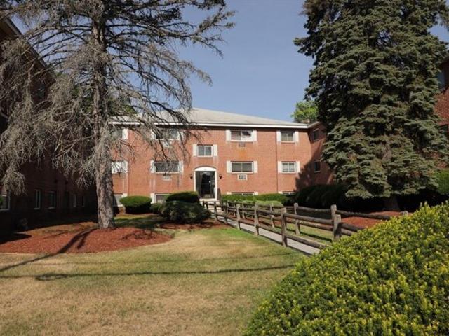 Condo for sale in Chelmsford, Massachusetts