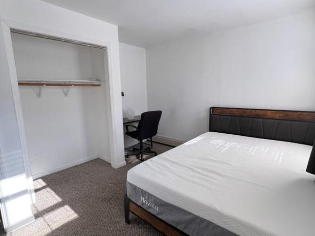 Room for rent in Nassau, New York