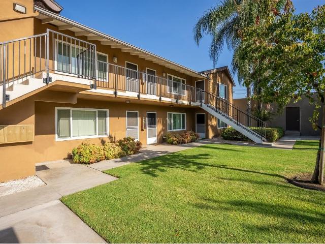 Apartment for rent in Fullerton, California