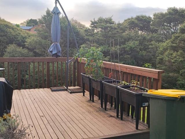 House for rent in Oratia, Oroua County