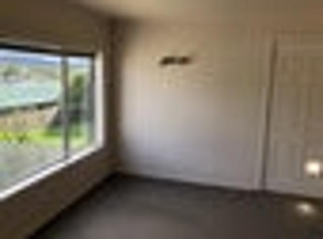 Apartment for rent in Oratia, Oroua County