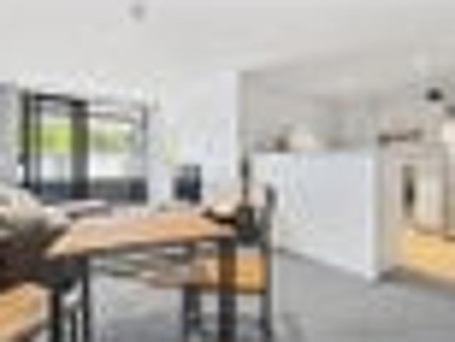 Apartment for rent in Oratia